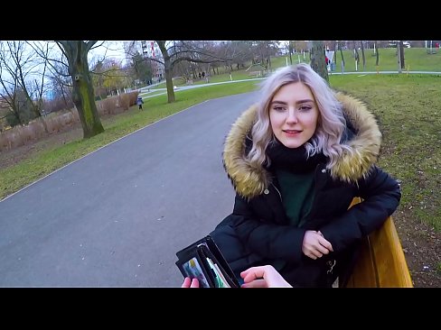 ❤️ Sluk 'n vreemdeling se warm kom vir geld - blowjob in the park deur Eva Elfie ❤ Porno op af.myinvest.top